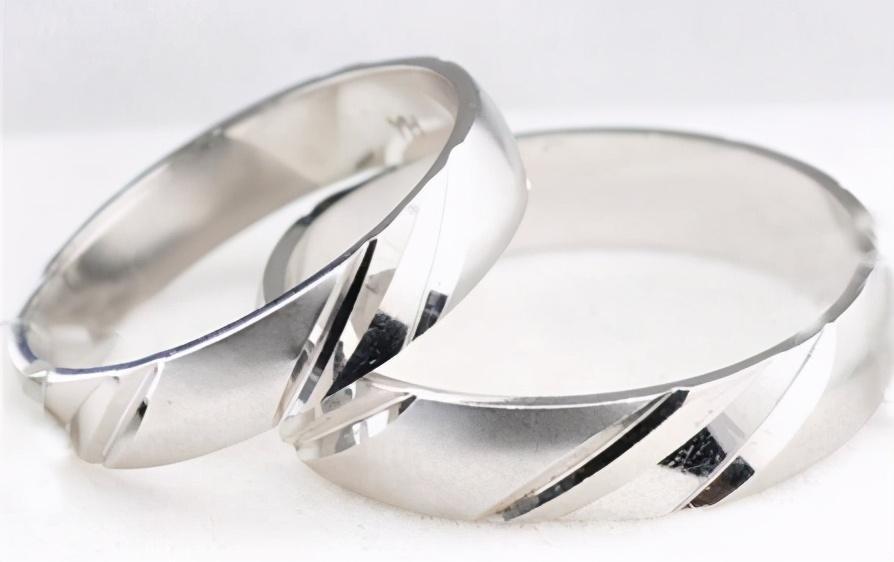 pt是什么元素(pt是什么化学元素)