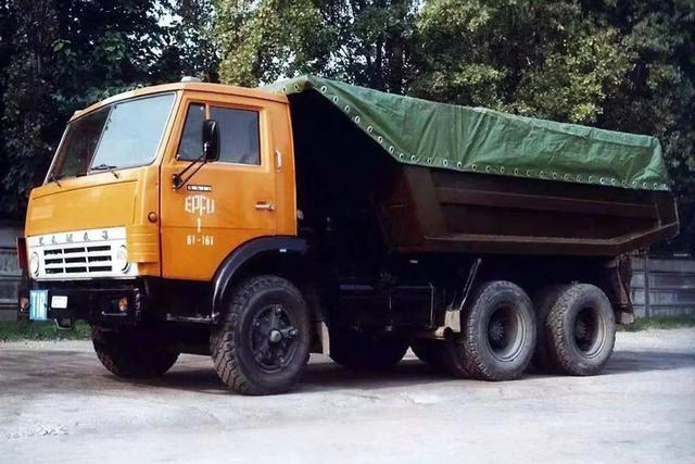 俄罗斯一线品牌汽车（盘点俄罗斯4大汽车品牌）(6)