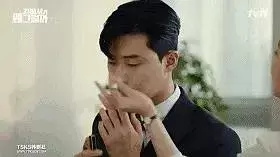 蛋蛋妹和助理奇怎么这么像（蛋蛋妹和助理奇的相似之处）