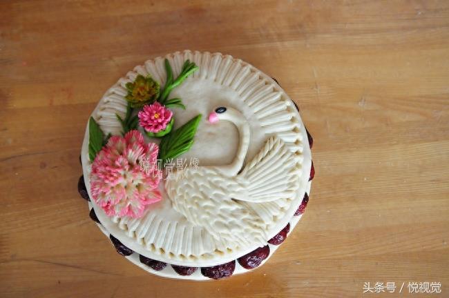 小年到花糕香，看看这些花糕，美的不得了，你还舍得吃吗