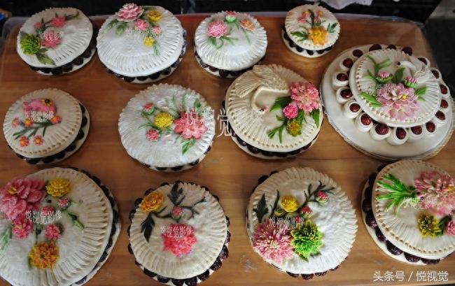 小年到花糕香，看看这些花糕，美的不得了，你还舍得吃吗