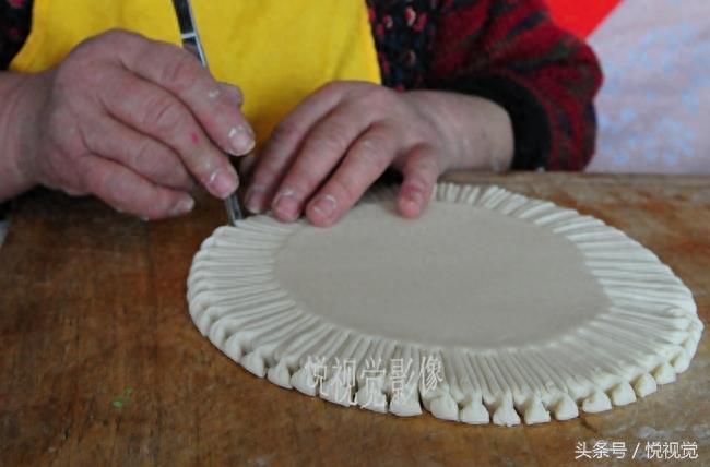 小年到花糕香，看看这些花糕，美的不得了，你还舍得吃吗