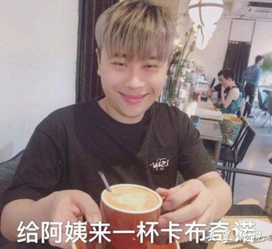 卢本伟:脑洞大开,牛人写五五开倒述故事,网友:摇身一变贼励志